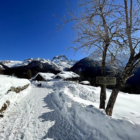 Villa Alpina Campiglio Madonna Exterior foto
